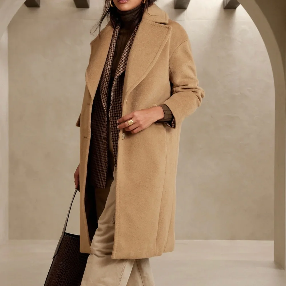 Banana Republic Sunday Coat - Picture 1 of 7
